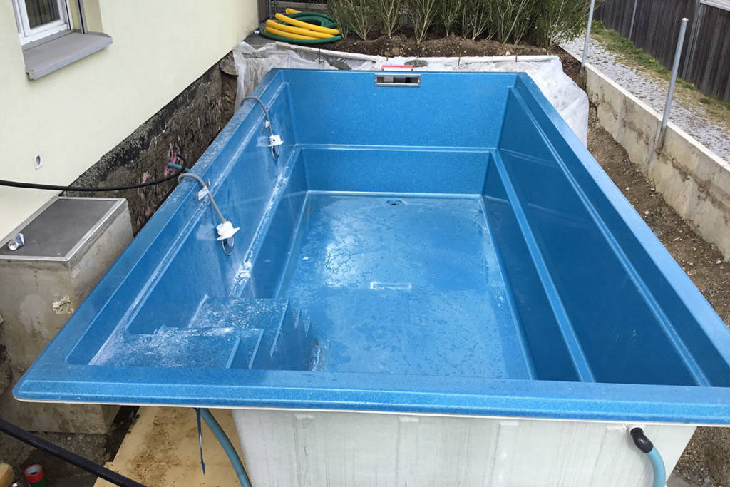 Gartenumänderung mit Pool, Neftenbach